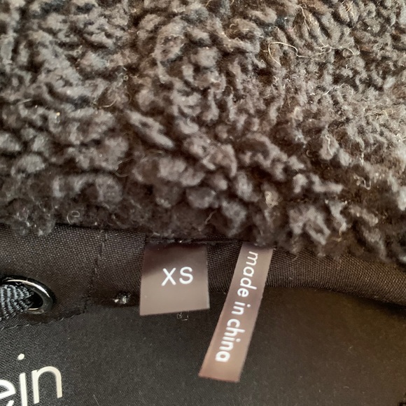 Calvin Klein waterproof Jacket - Picture 7 of 7